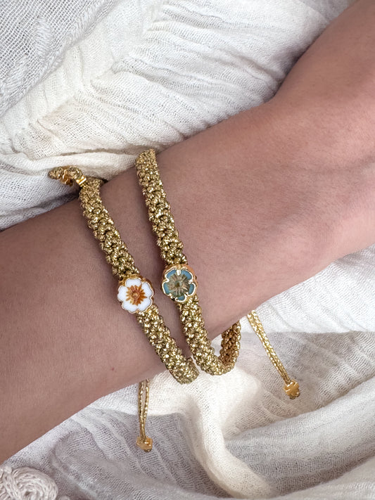 Golden Bloom Macrame Bracelet - Dainty Edition