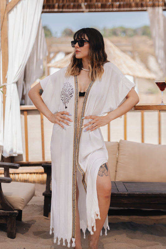 Tree of Life Boheme Kimono in White - bohémisse"